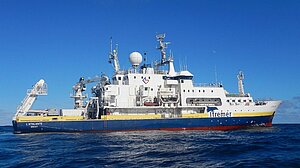 Navire de recherche L'Atalante (Ifremer, CNRS, IRD) Croisière : 9 février-10 mars 2021 (Crédits Ifremer)